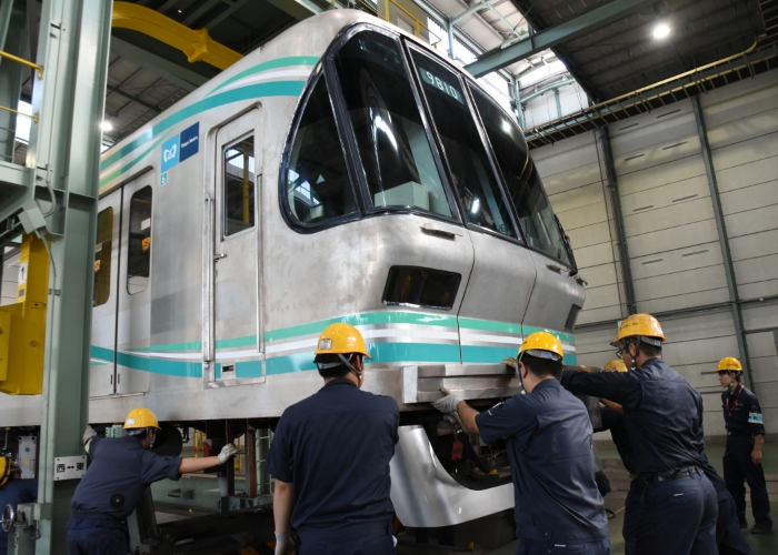 車両部:電車修繕工